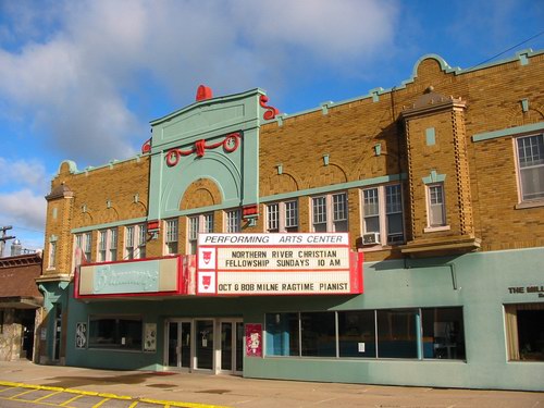 Braumart Theatre - Another Pic Of Braumart (newer photo)